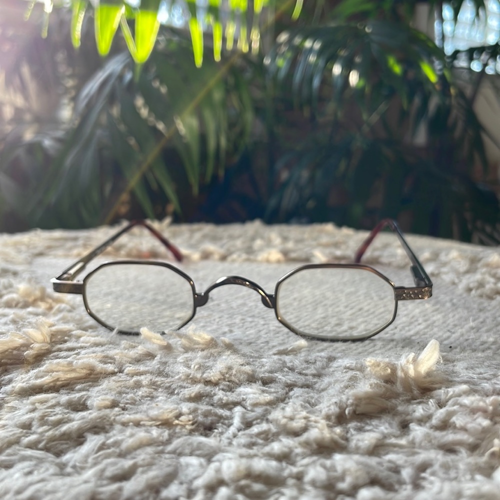 Glasses/Prescription Frames